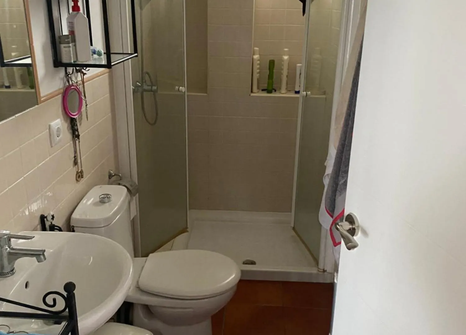 Habitacion Luminosa En Piso Compartido Apartman Mairena del Aljarafe